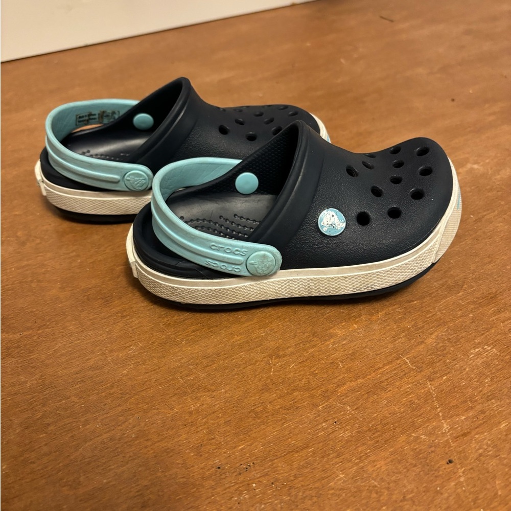 CROCS Kids Navy with Light Teal Heel Strap Clogs